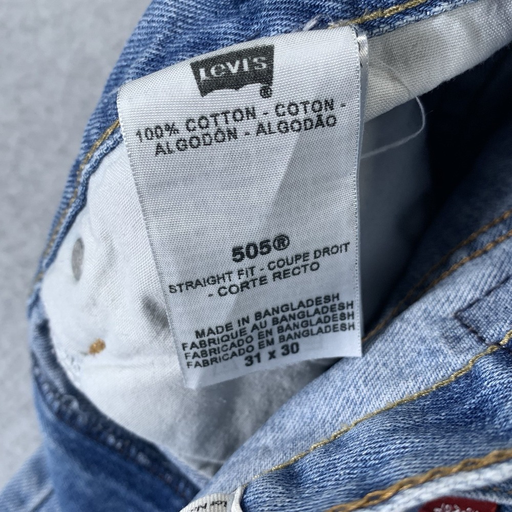 Vintage Levi's 505 Jeans Mens 31x30 (31x27.5 Actual) Blue Straight Fit - Picture 16 of 16